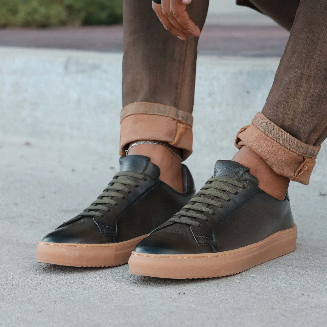 Customer Favorite 36's Laceless Low Top  Almost Sold Out!