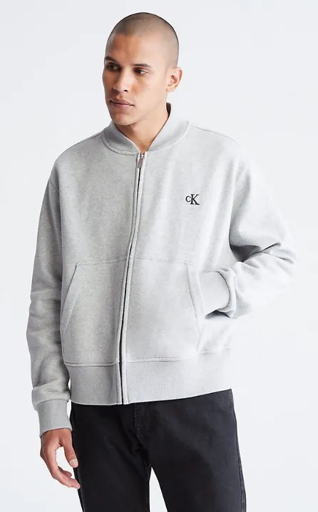 Doorbuster Long Sleeves Relaxed Archive Logo  Ends Soon!