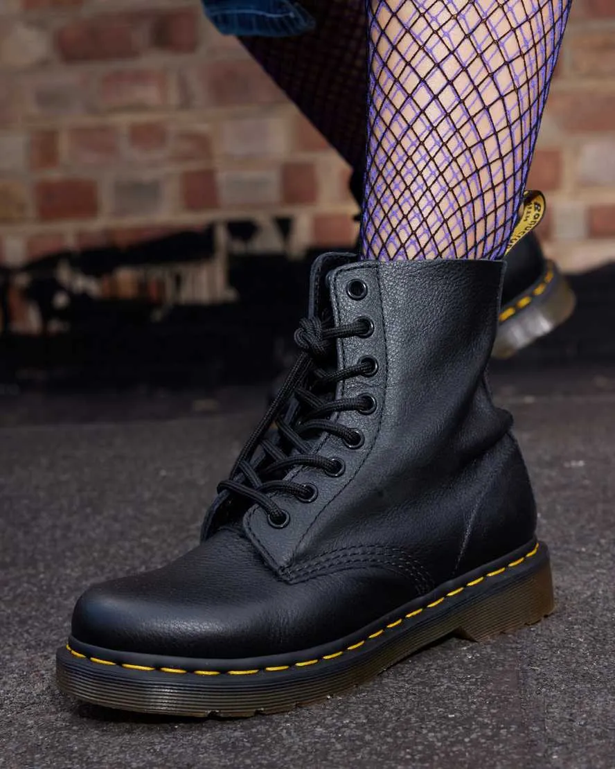 Dr Martens 1460 Pascal Black Virginia boots