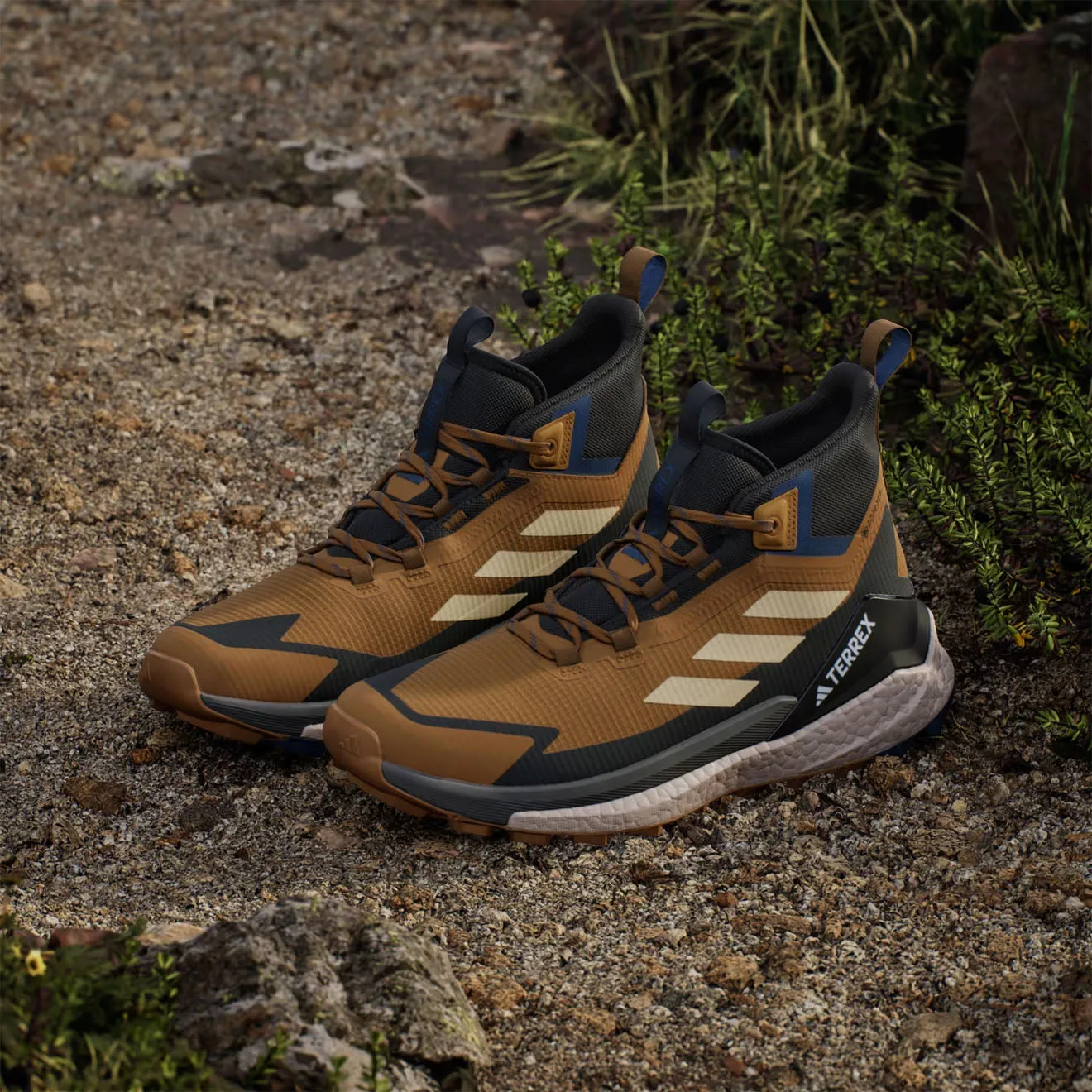 Editors Choice Adidas Terrex Free Hiker Shoes 2 Brown / Black / Blue  Almost Sold Out!