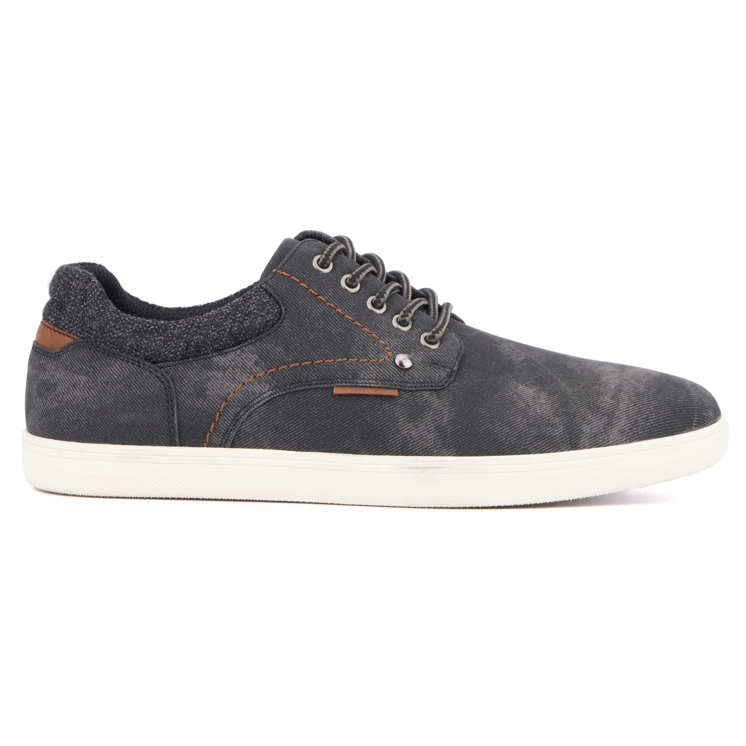 Selling Fast Men's Dan Low Top Sneakers  Dont Miss Out!