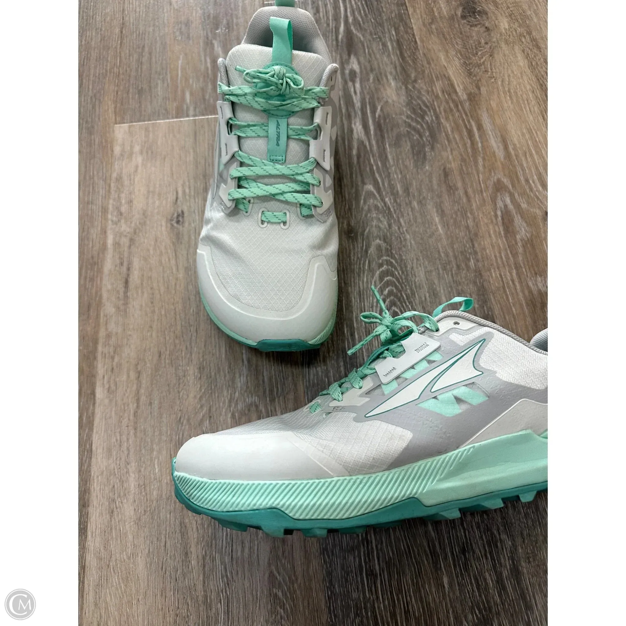 Shoes Athletic By Altra In White, Size: 9.5