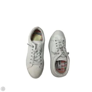 Shoes Athletic By Roxy In White, Size: 7.5