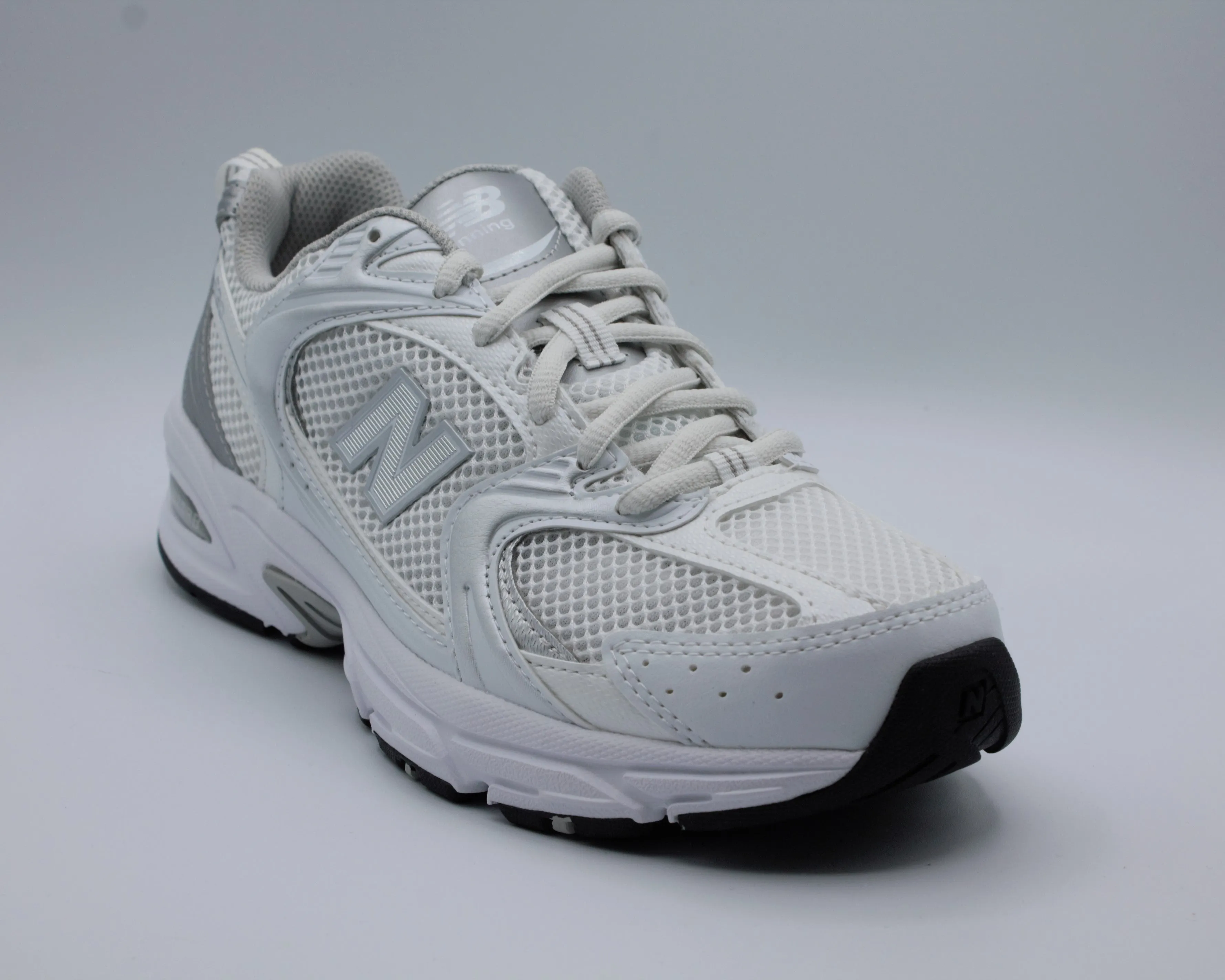 Sneakers New Balance Lifestyle MR530EMA White/Silv