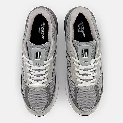 Sneakers New Balance W990GL5 Grey