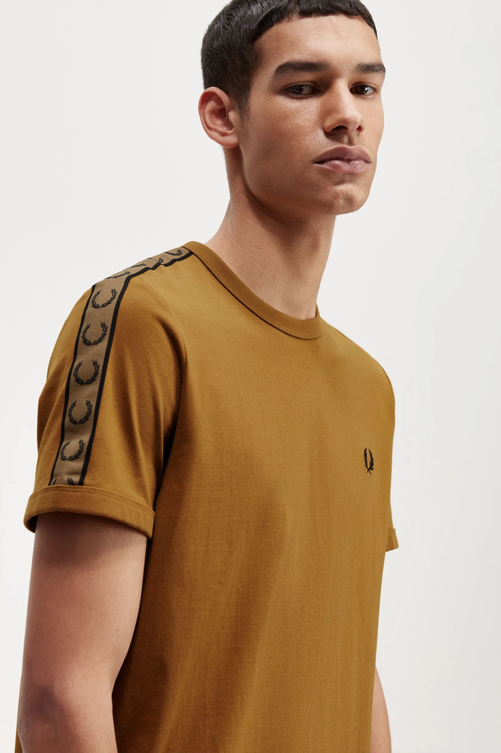 T-shirt Fred Perry Contrast Tape Ringer