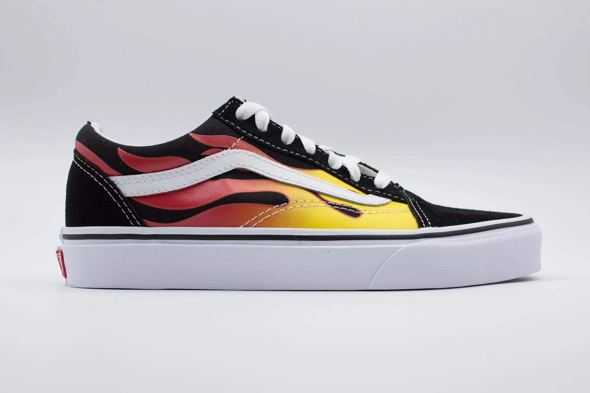 UA OLD SKOOL (FLAME)BLACK/BLACK/TR WHT